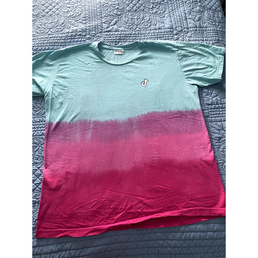 Tiktok Pink purple Blue Tie Dye Womens Unisex XL Social Media Star Tshirt